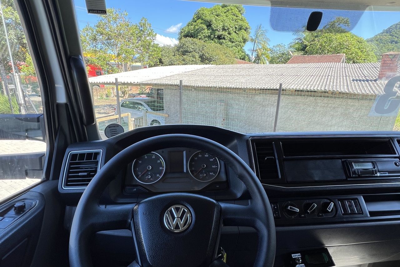 Volkswagen 13-180 - 22/23 17