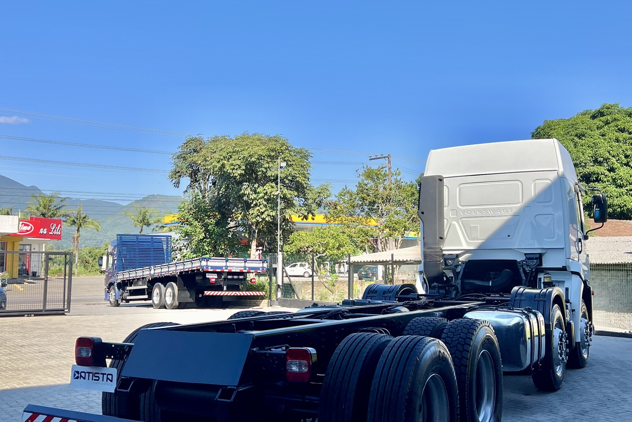Volkswagen VW 25420 Constellation 6x2 - 20/21 2