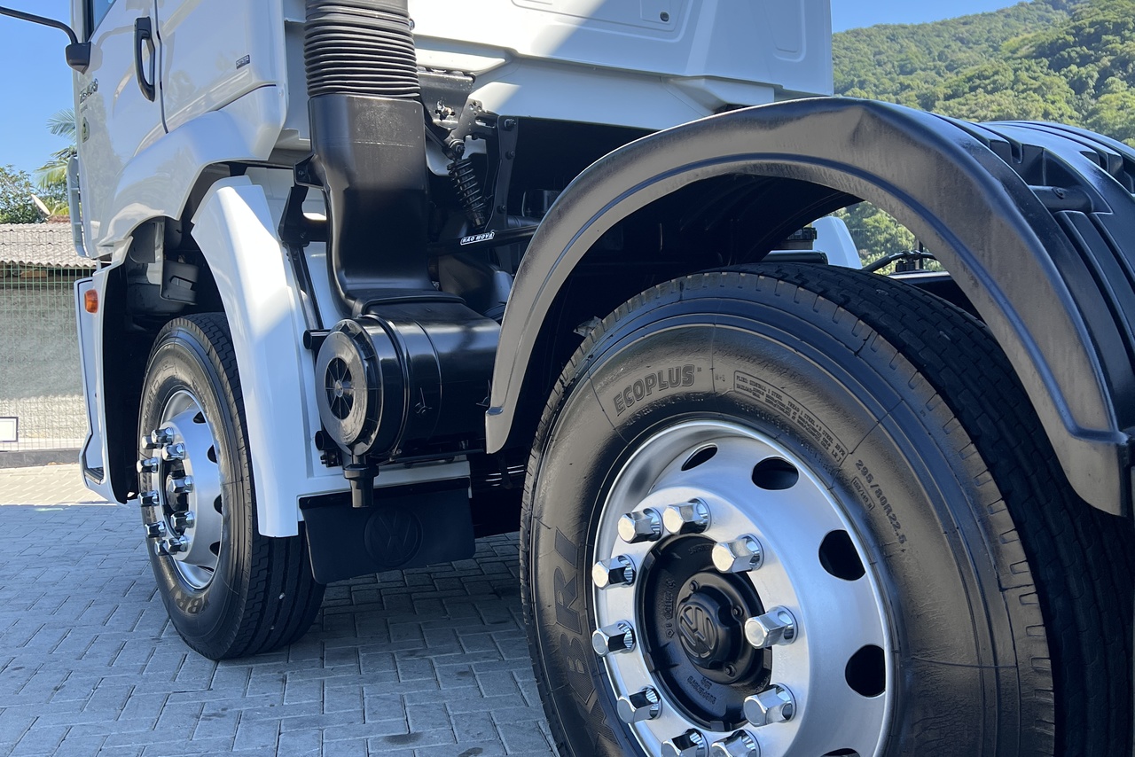 Volkswagen VW 25420 Constellation 6x2 - 20/21 5