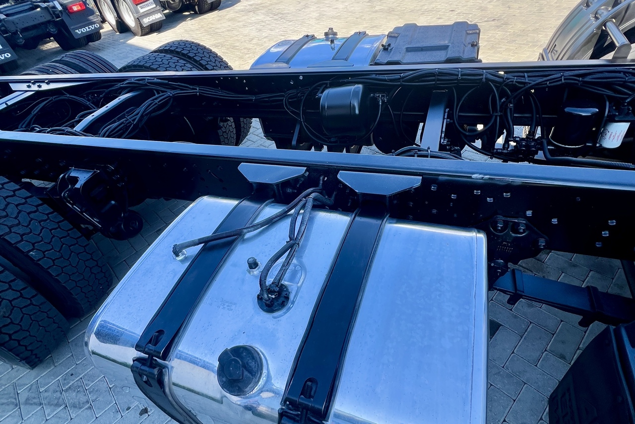 Volkswagen VW 25420 Constellation 6x2 - 20/21 19