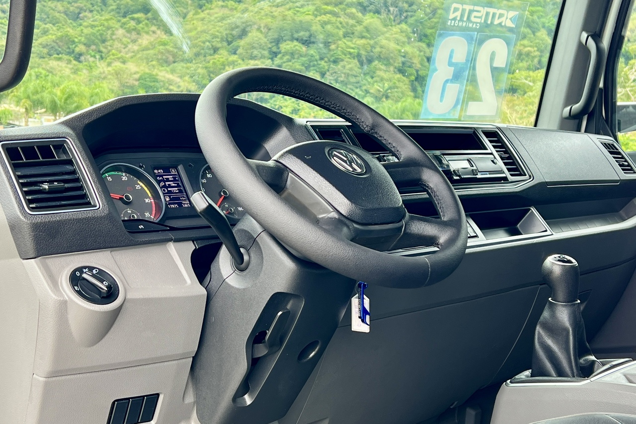 Volkswagen 11-180 Delivery  - 22/23 2
