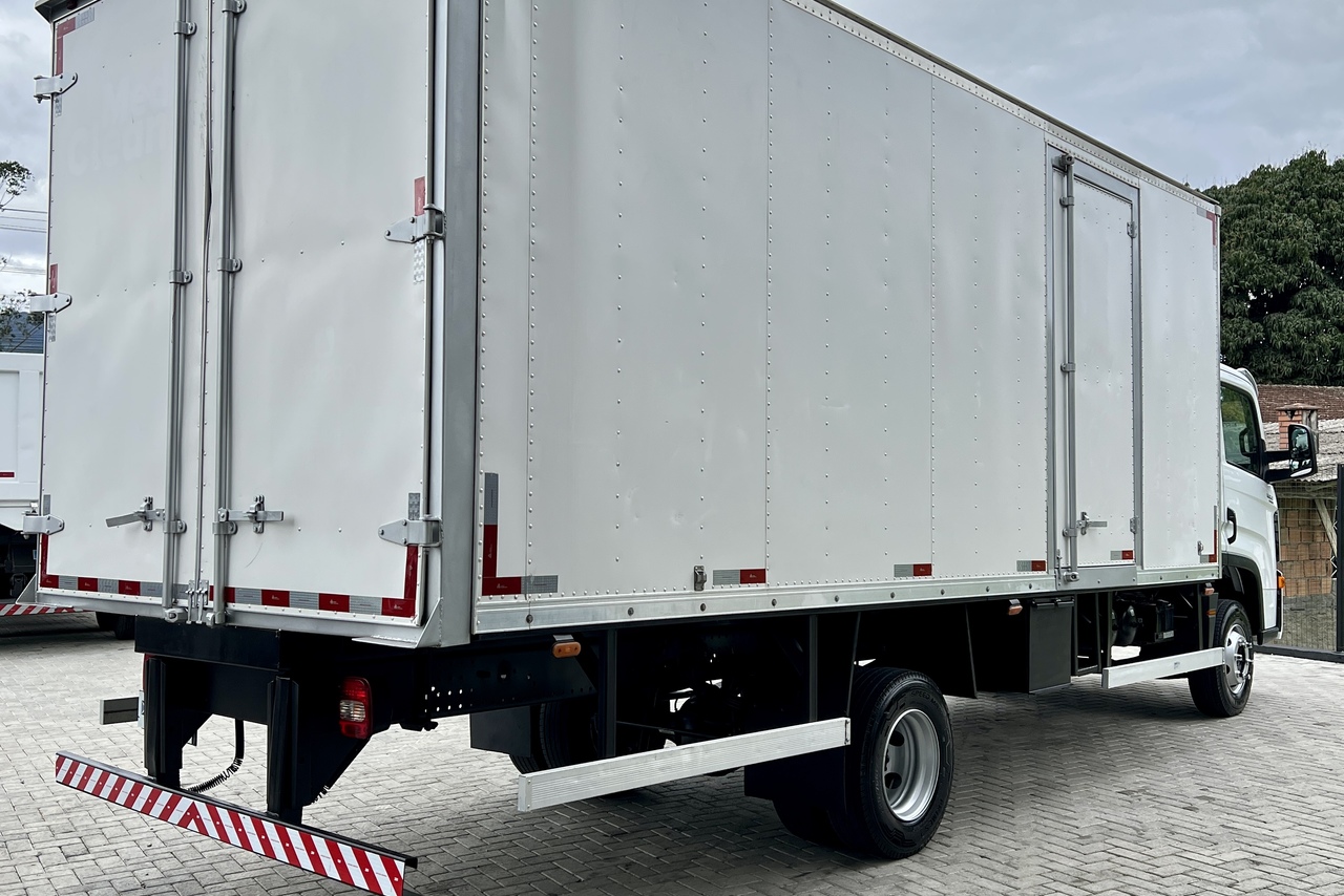 Volkswagen 11-180 Delivery  - 22/23 11