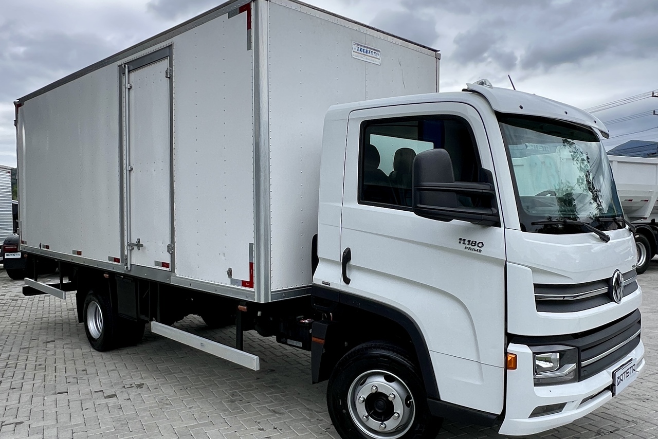 Volkswagen 11-180 Delivery  - 22/23 12