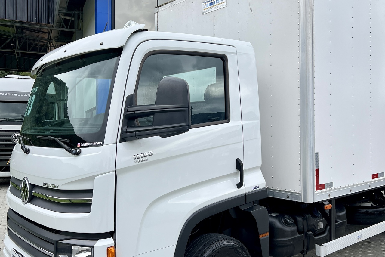 Volkswagen 11-180 Delivery  - 22/23 15