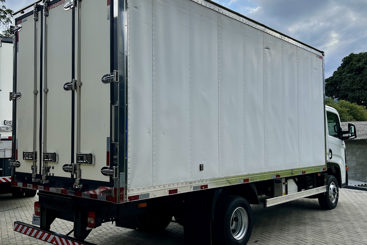Volkswagen 11-180 Delivery  - 22/23 6