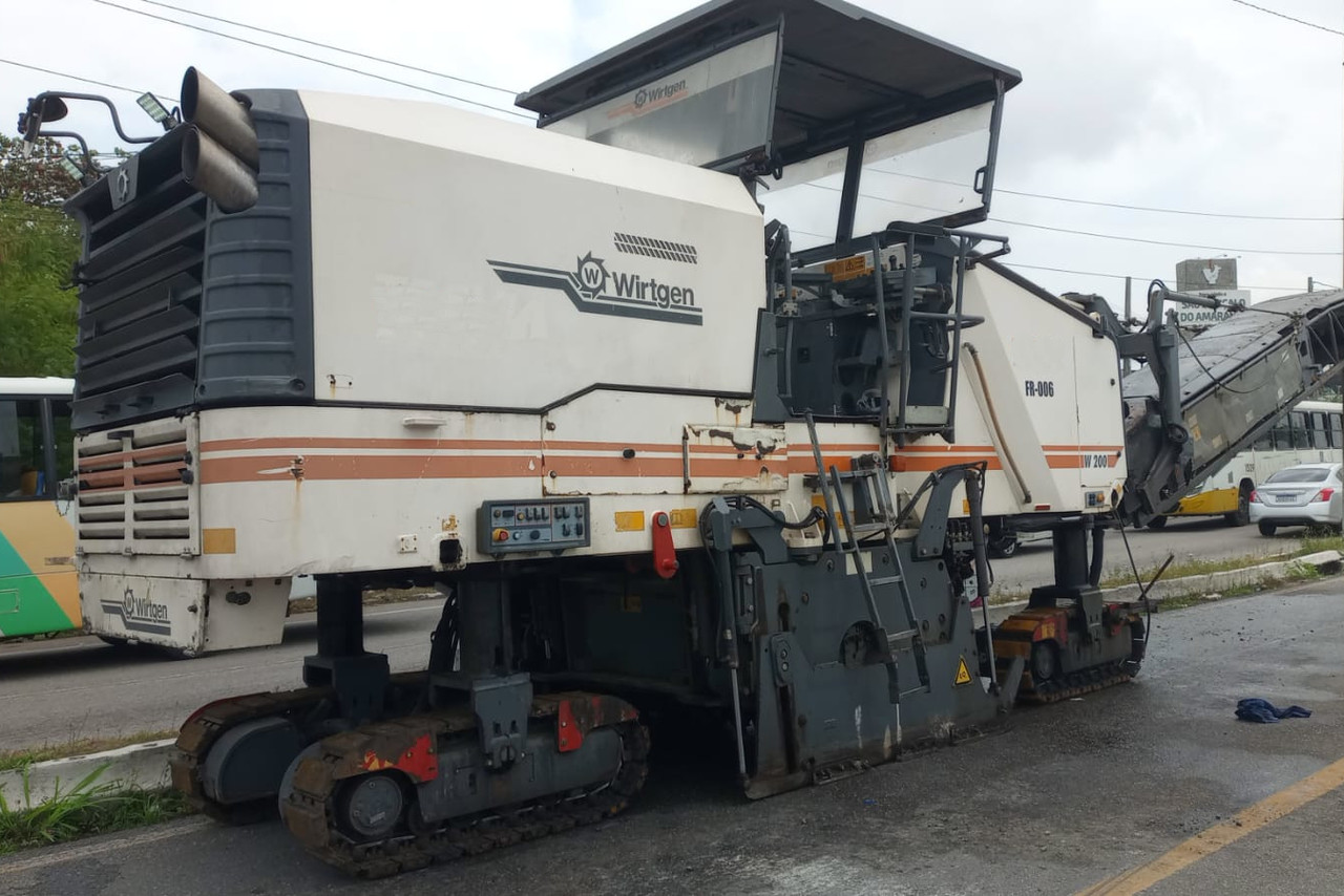 Wirtgen W 200 I - 13/13 6