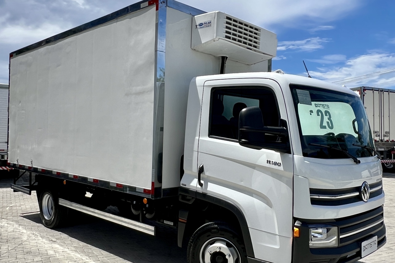 Volkswagen 11-180 Delivery  - 22/23 5