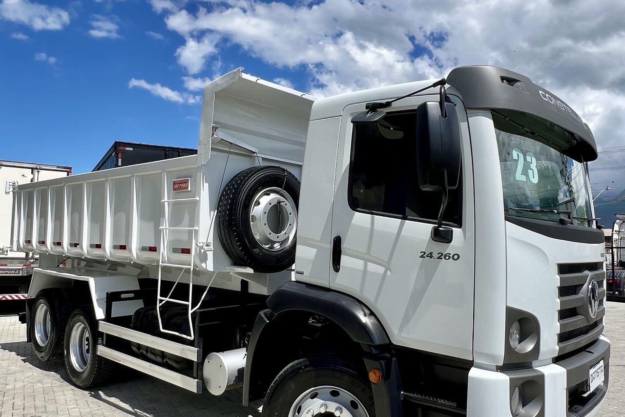 Volkswagen 24-260 Constellation 6x2 - 22/23 4