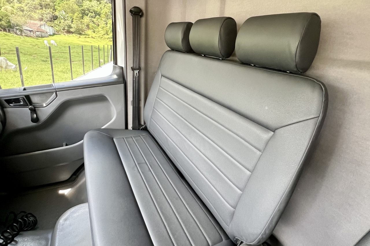 Volkswagen 24-260 Constellation 6x2 - 22/23 16