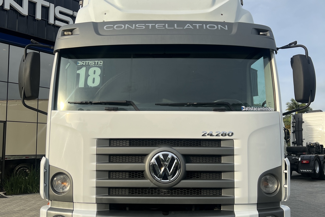Volkswagen 24-280 E Constellation 6x2 - 17/18 5