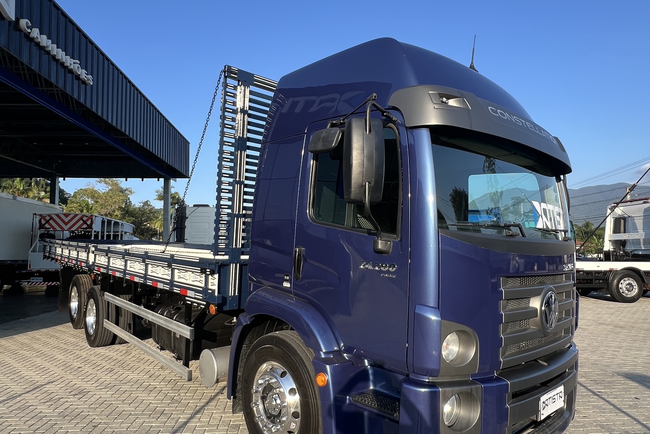 Volkswagen 24-280 E Constellation 6x2 - 22/23 11
