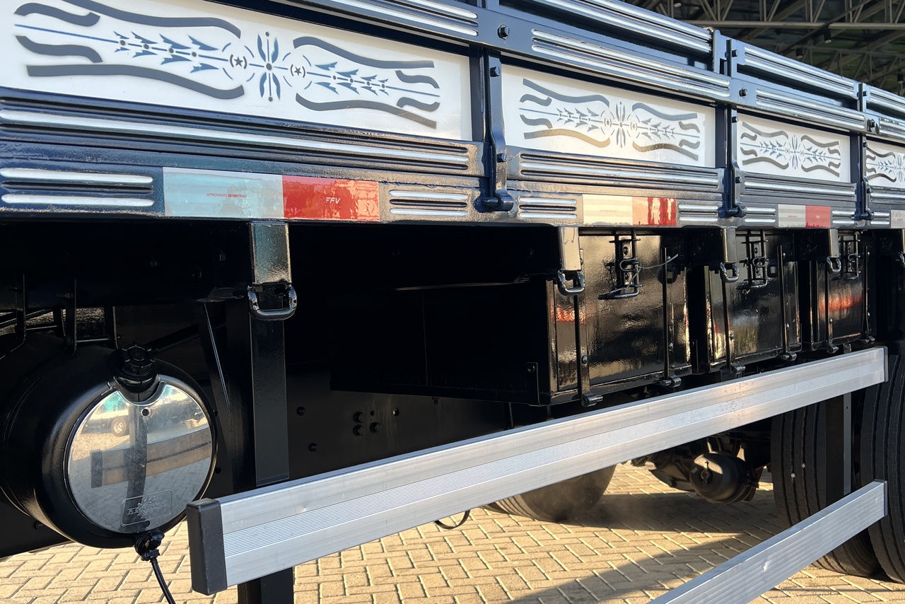 Volkswagen 24-280 E Constellation 6x2 - 22/23 17
