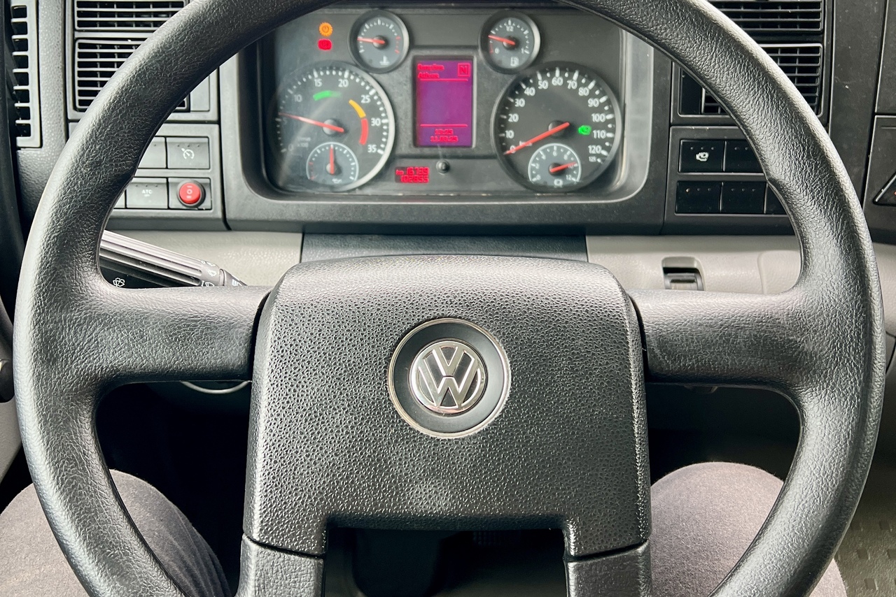 Volkswagen 26-260 E Constel. 6x4 - 22/23 17