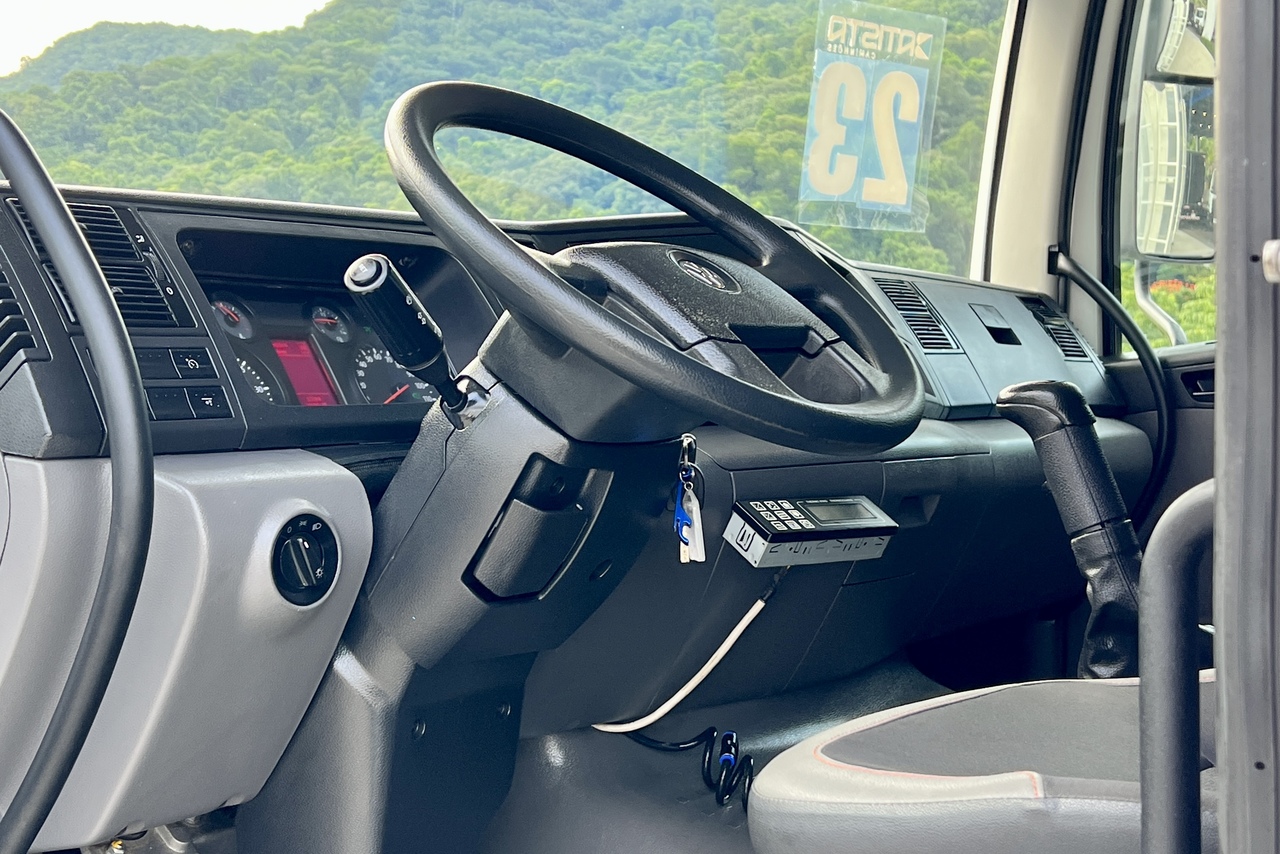 Volkswagen 30 280 - 22/23 15
