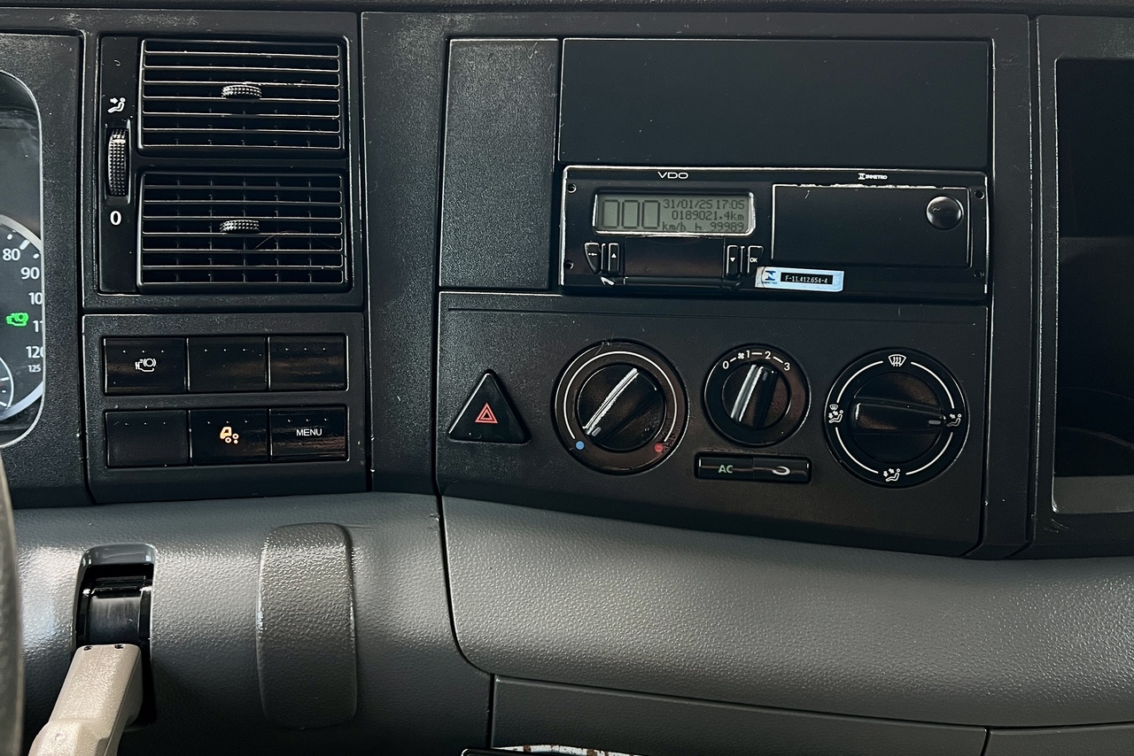Volkswagen 30 280 - 22/23 16