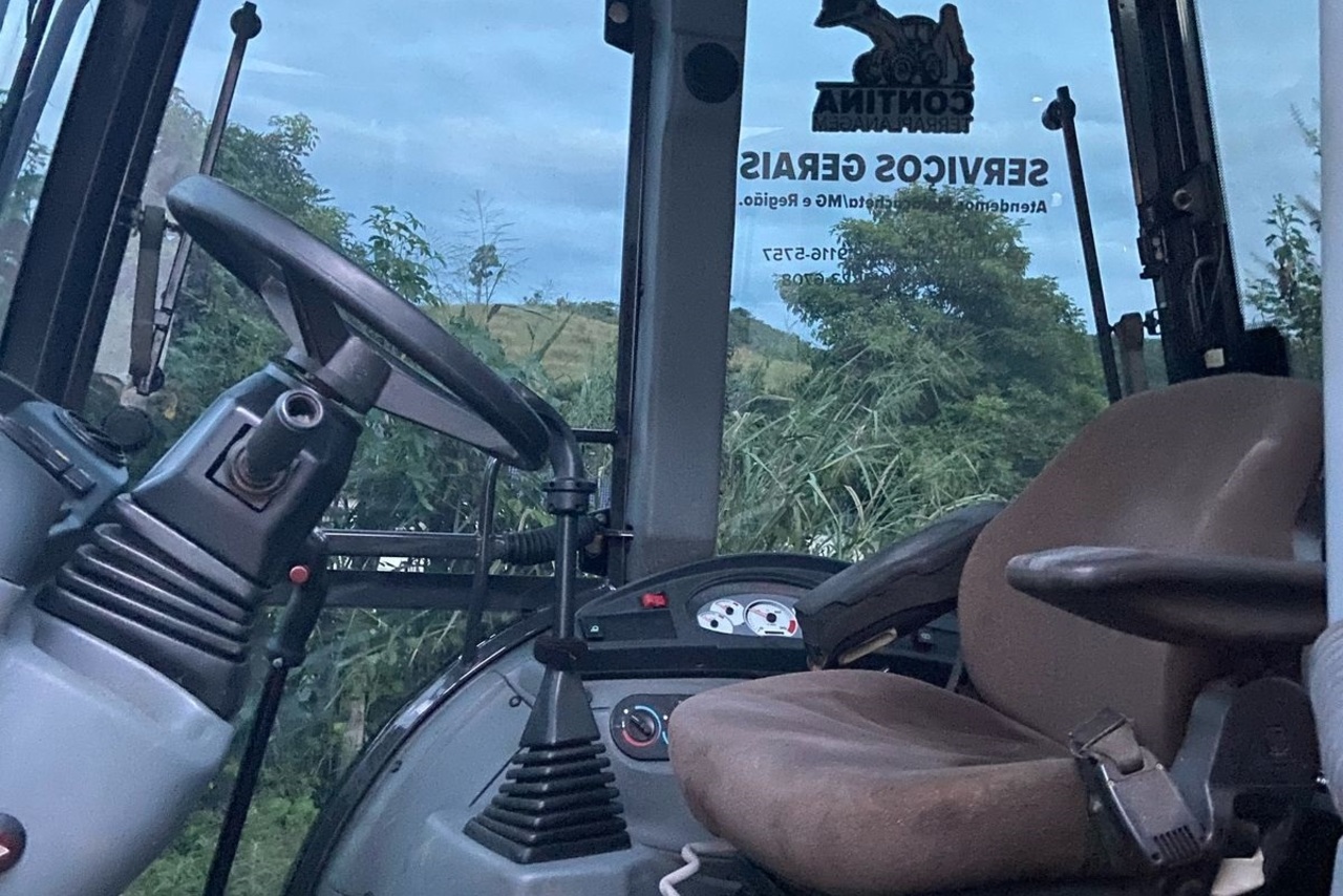 New Holland B110B - 14/14 2