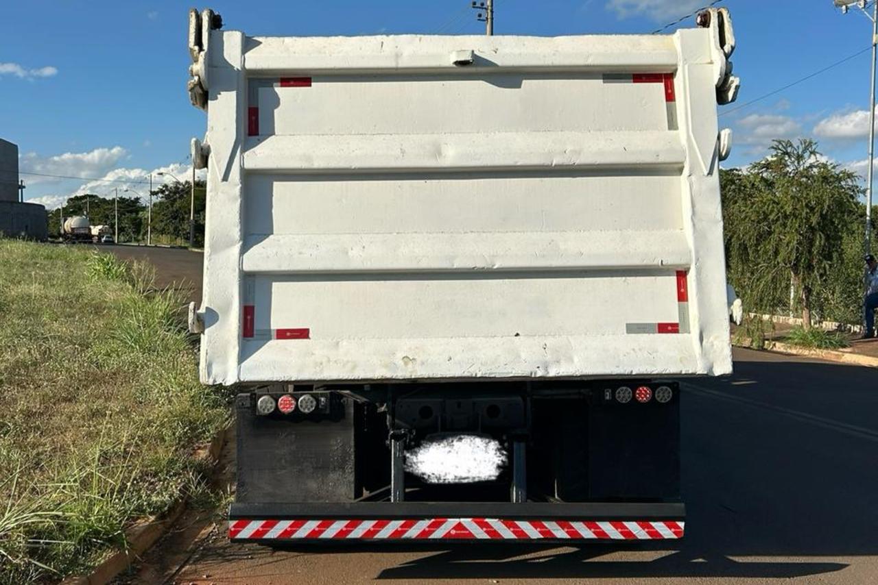 Mercedes Benz Axor 4144 - 16/16 10