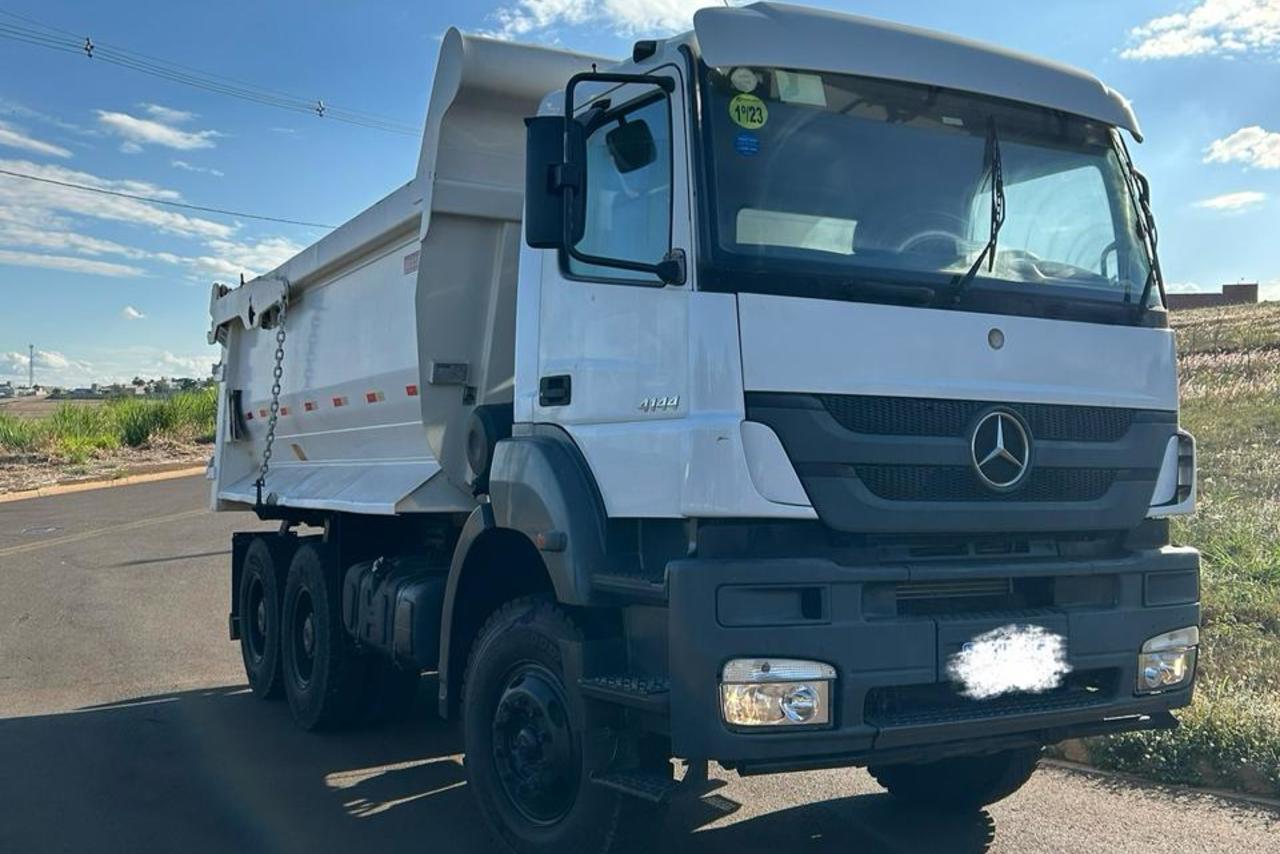 Mercedes Benz Axor 4144 - 16/16 13