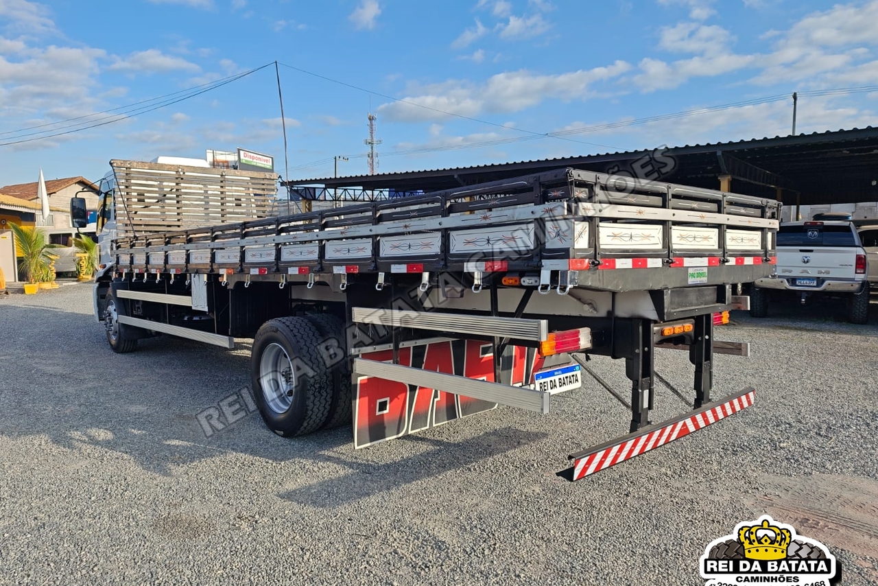 Ford Cargo1317 - 12/12 4