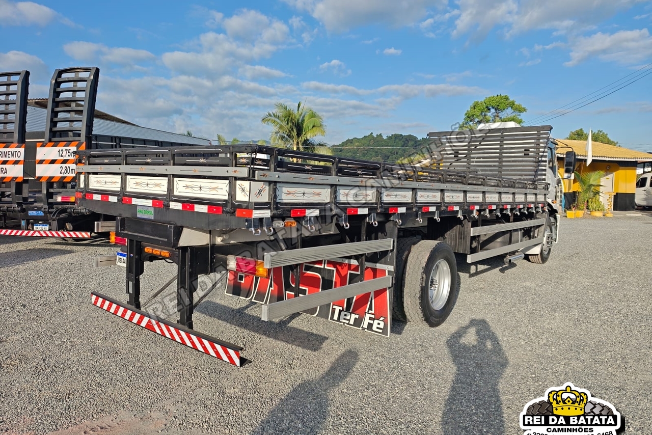 Ford Cargo1317 - 12/12 6