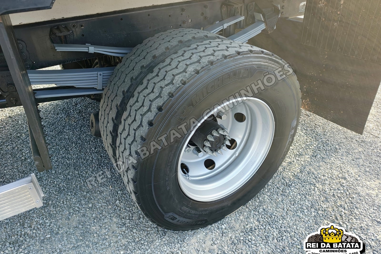 Ford Cargo1317 - 12/12 19