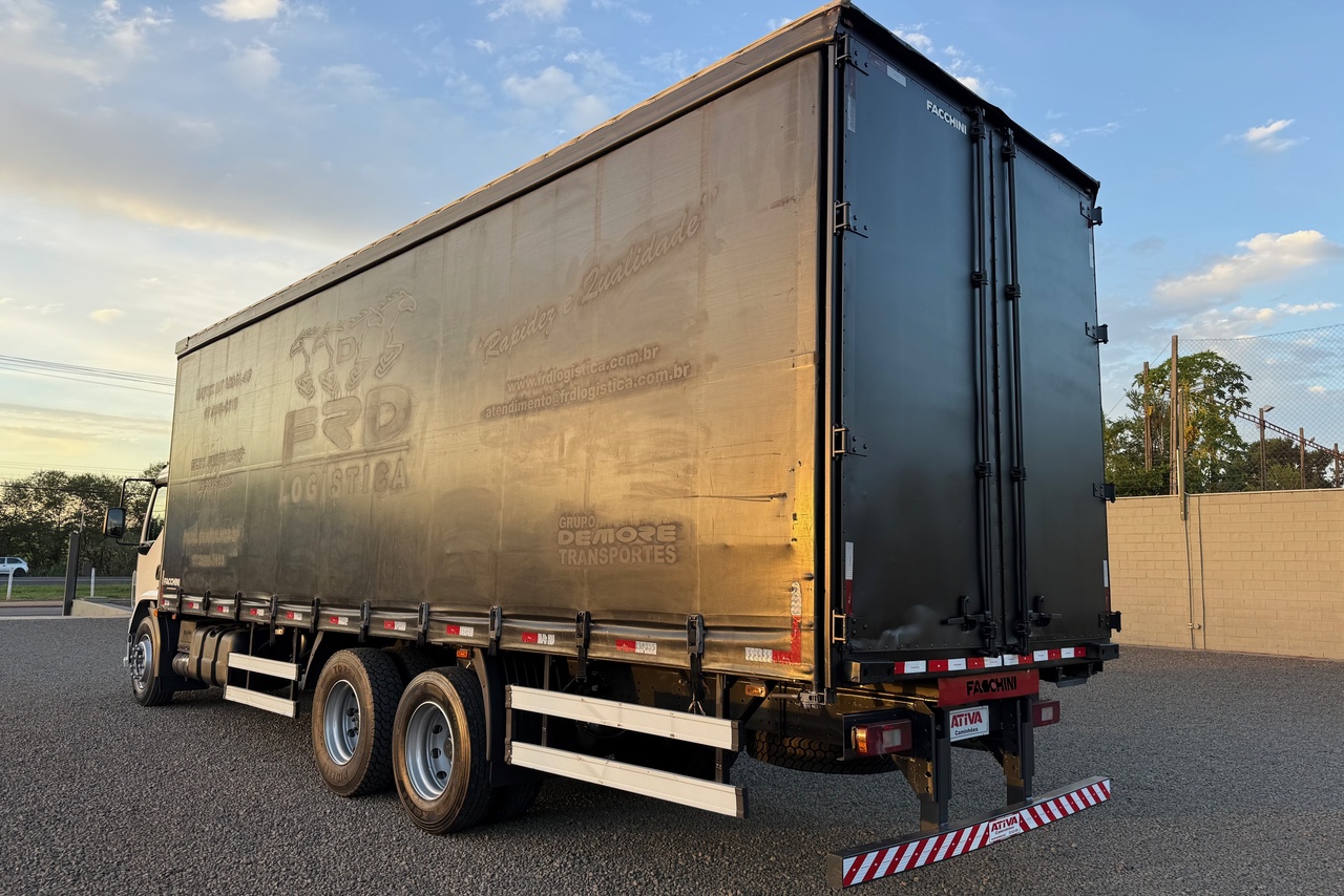 Volvo VM 270 - 21/21 4