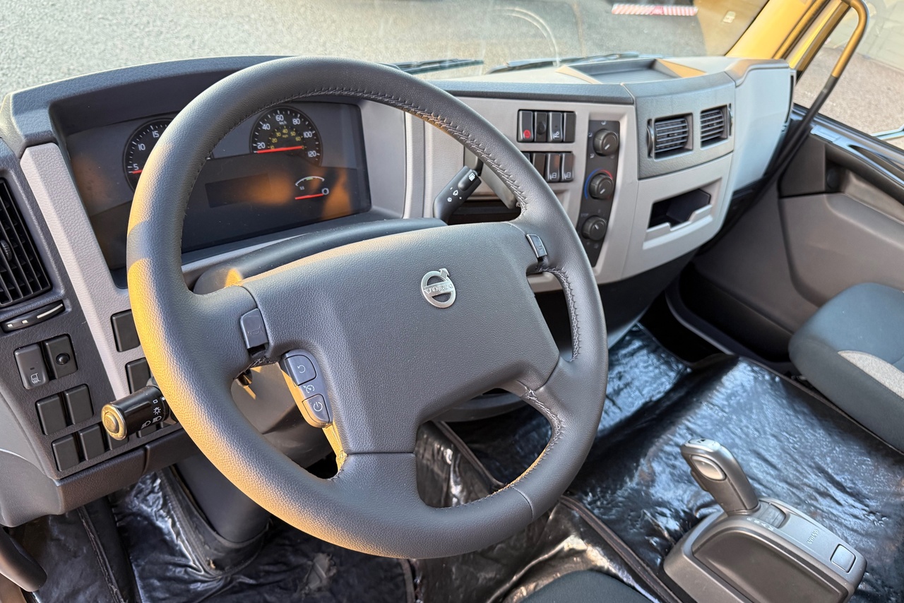 Volvo VM 270 - 21/21 8
