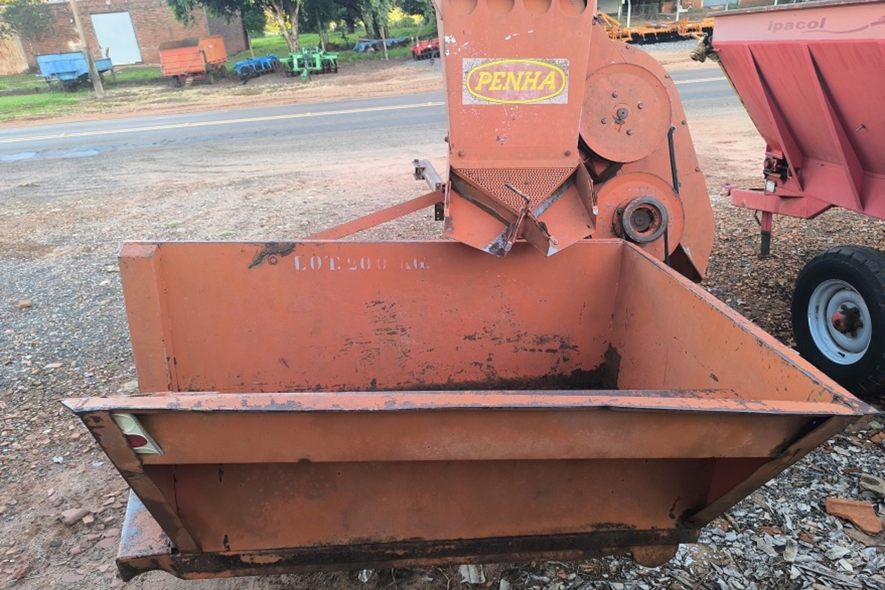 Penha Modelo 350 e  Ensacadeira - 00/00 3