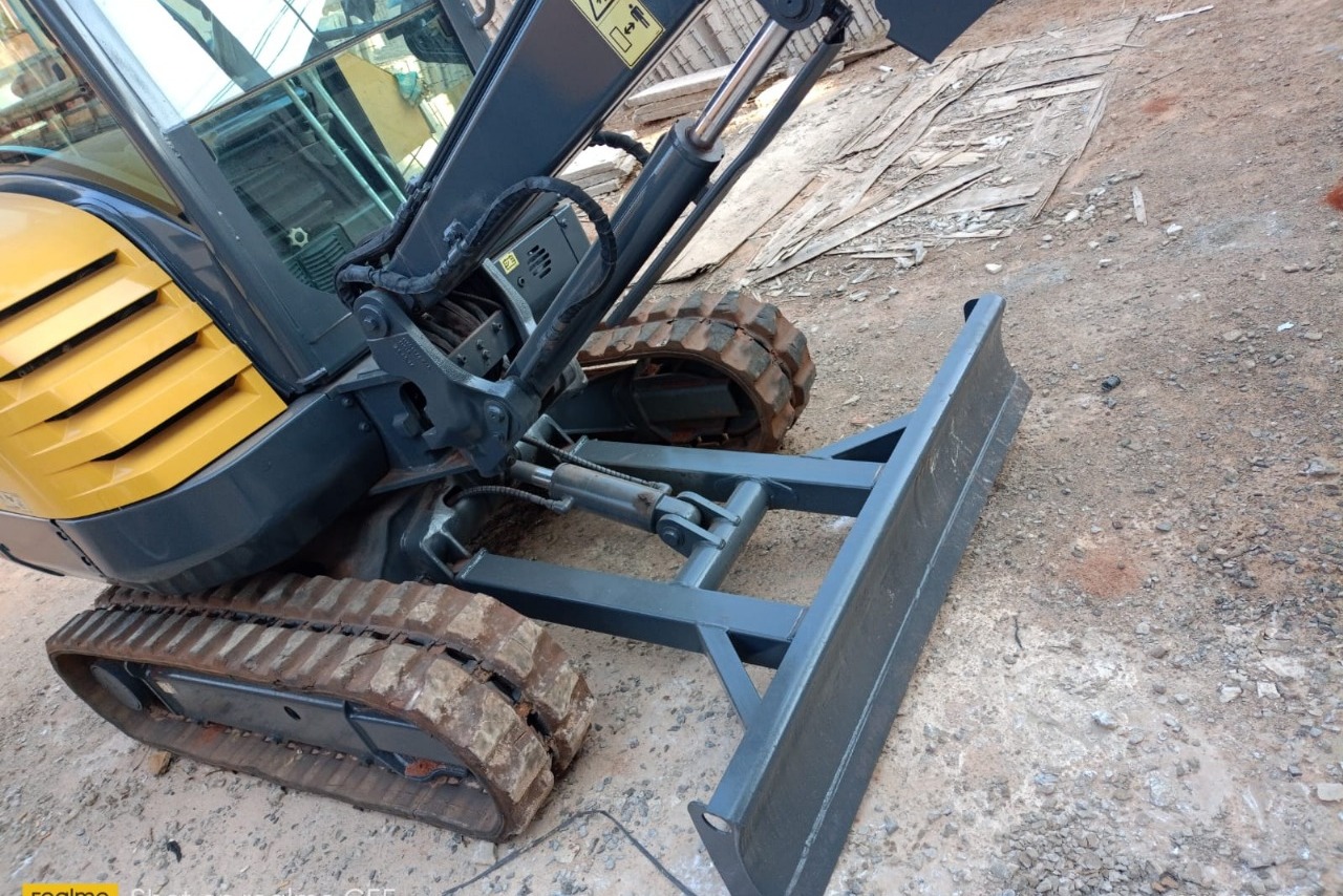 Volvo EC 27 - 17/17 5