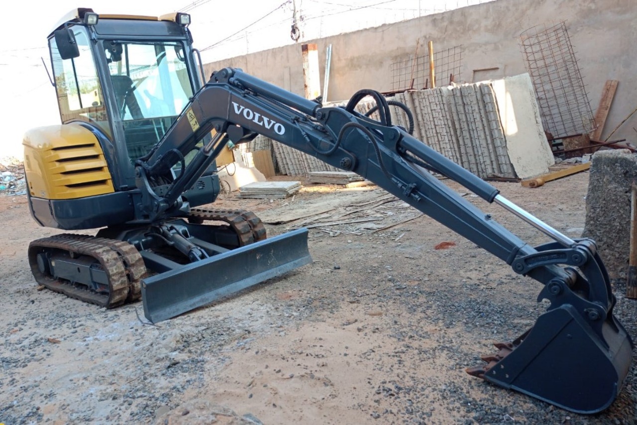 Volvo EC 27 - 17/17 6