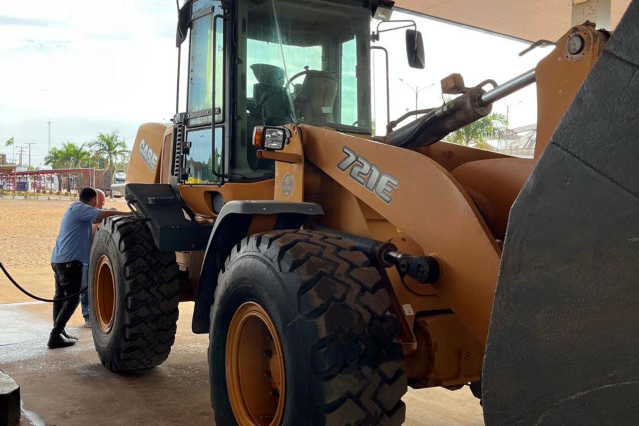 Case 721E - 15/15 4