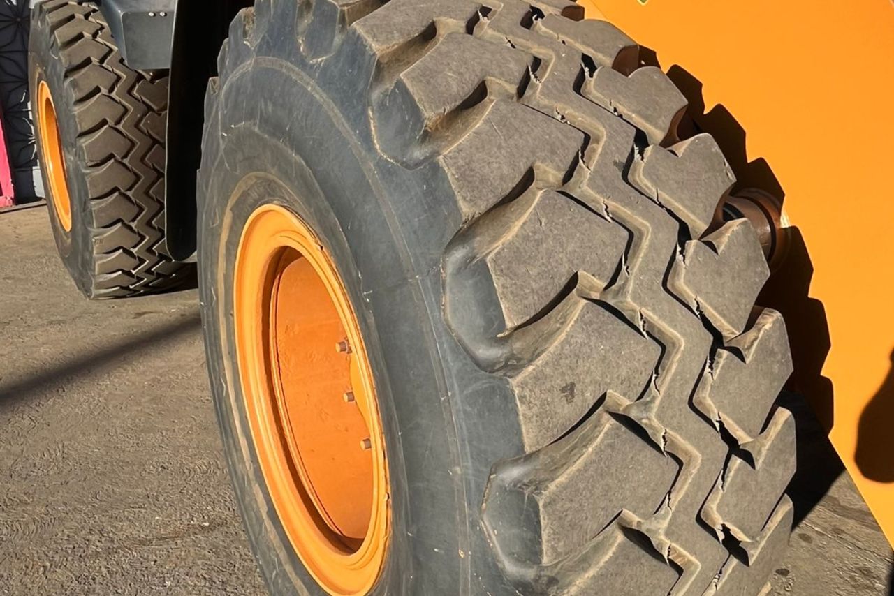 Case 721E - 15/15 6