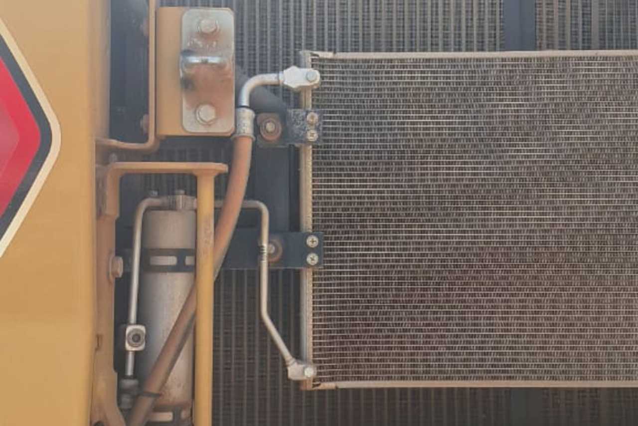 Caterpillar 320NG - 23/23 8