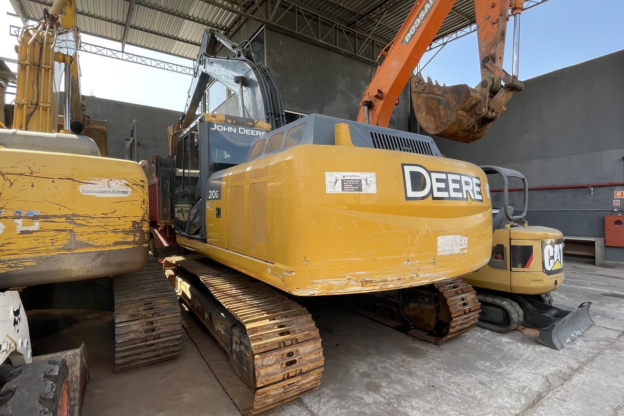 John Deere 210G LC - 15/15 4