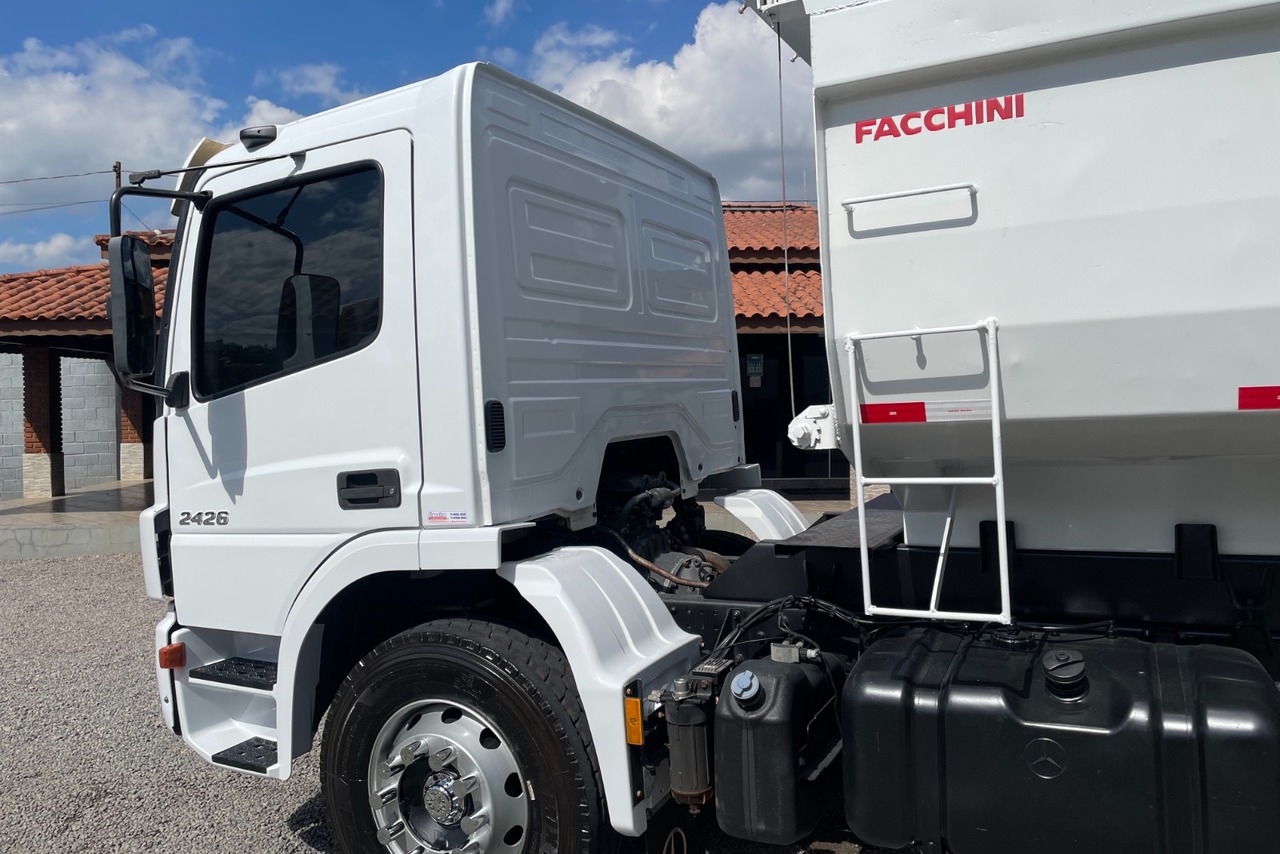 Mercedes Benz Atego 2426 - 20/20 8