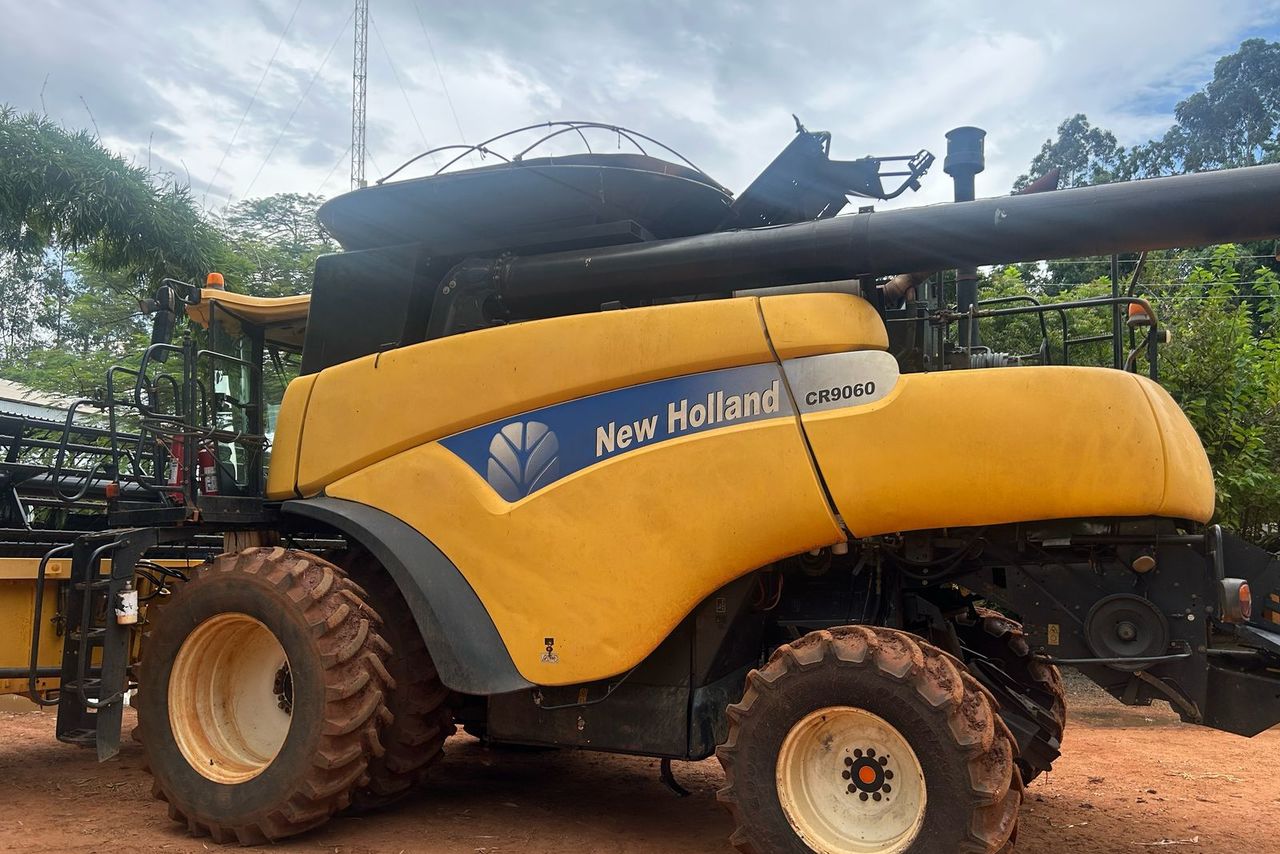 New Holland CR 9060 - 12/12 2