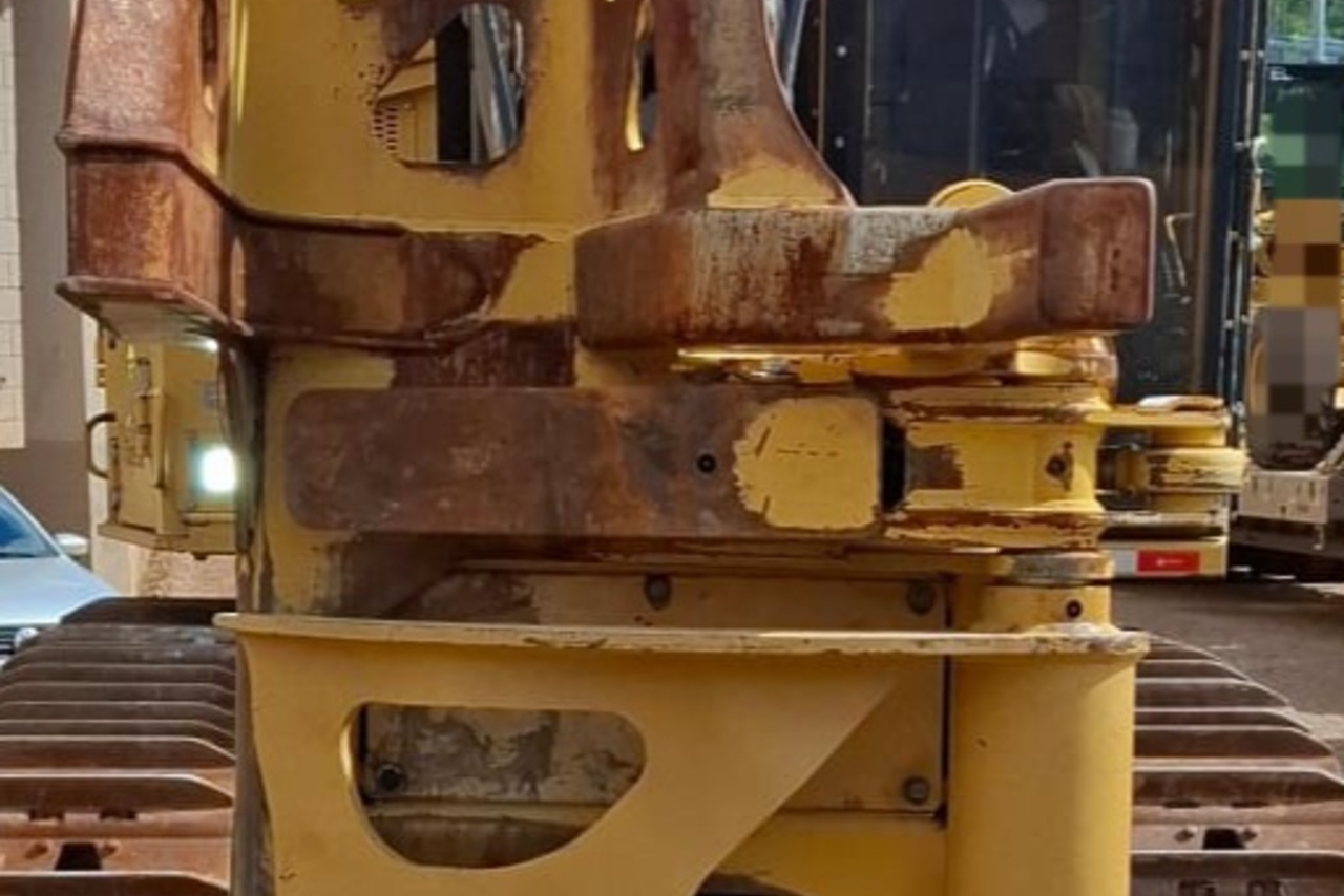 Tigercat 855E - 22/23 4