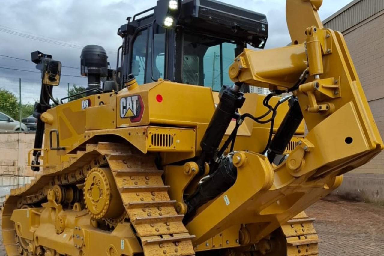 Caterpillar  D8 - 24/24 4