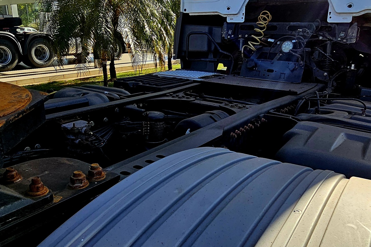 Mercedes Benz Axor 3344 - 19/19 8