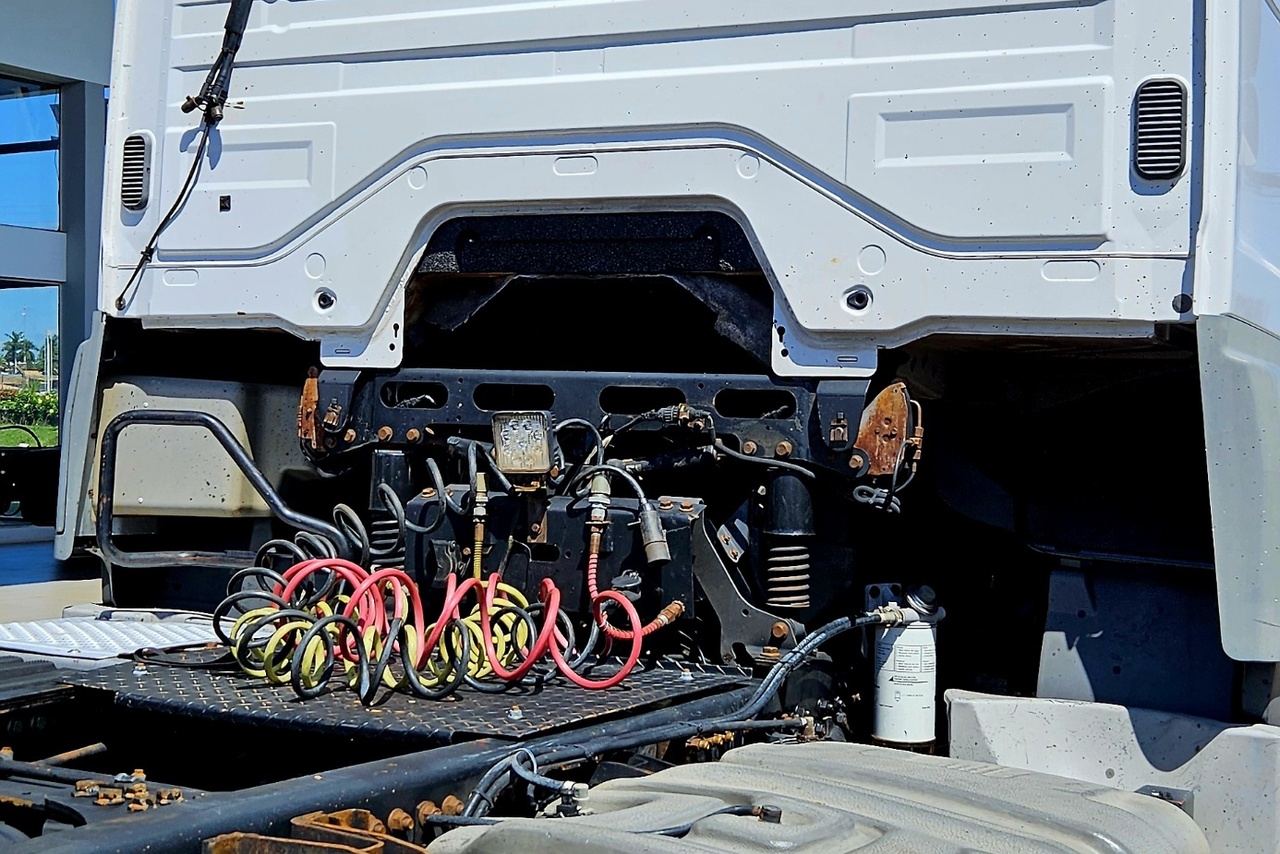 Mercedes Benz Axor 3344 - 15/16 5