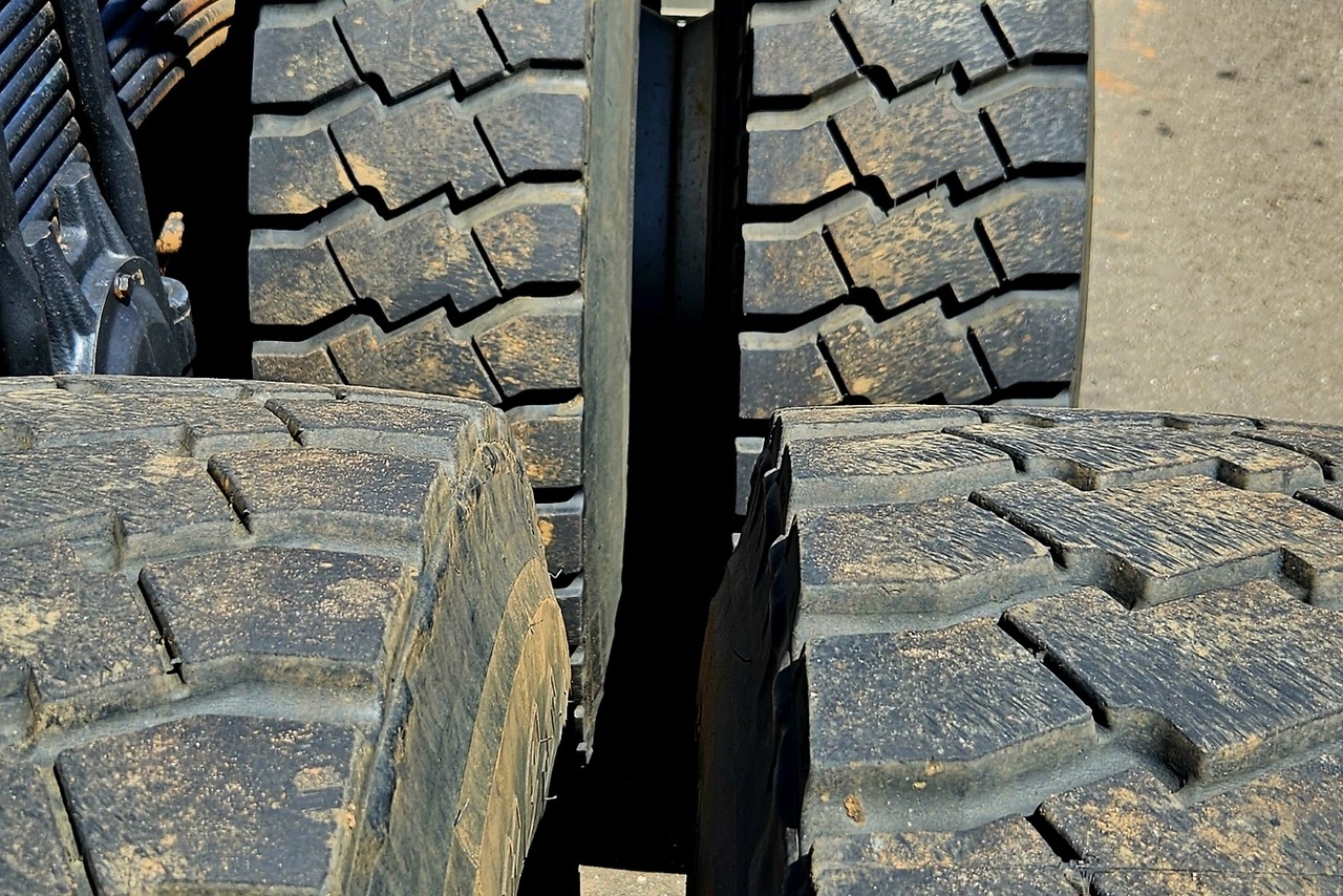 Mercedes Benz Axor 3344 - 15/16 11