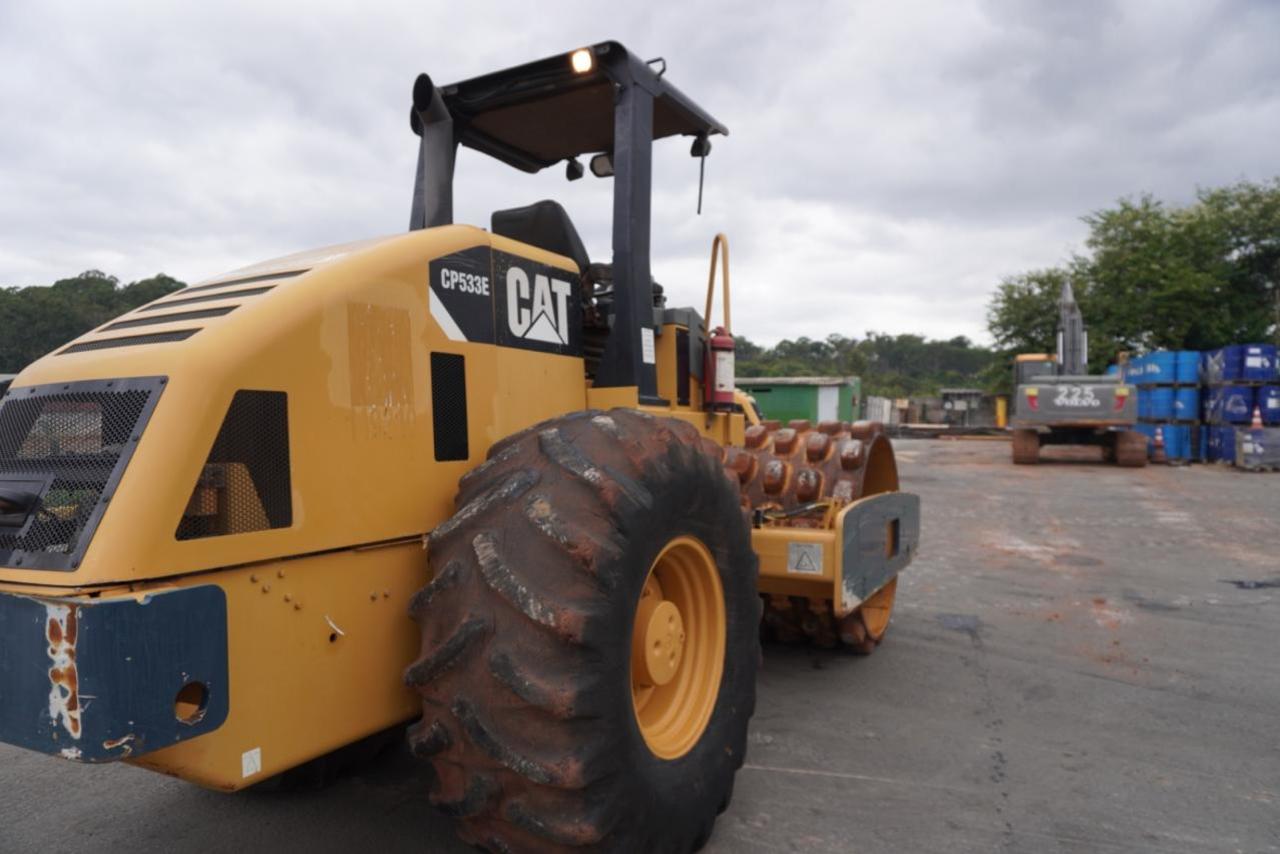 Caterpillar CP533E - 10/10 7