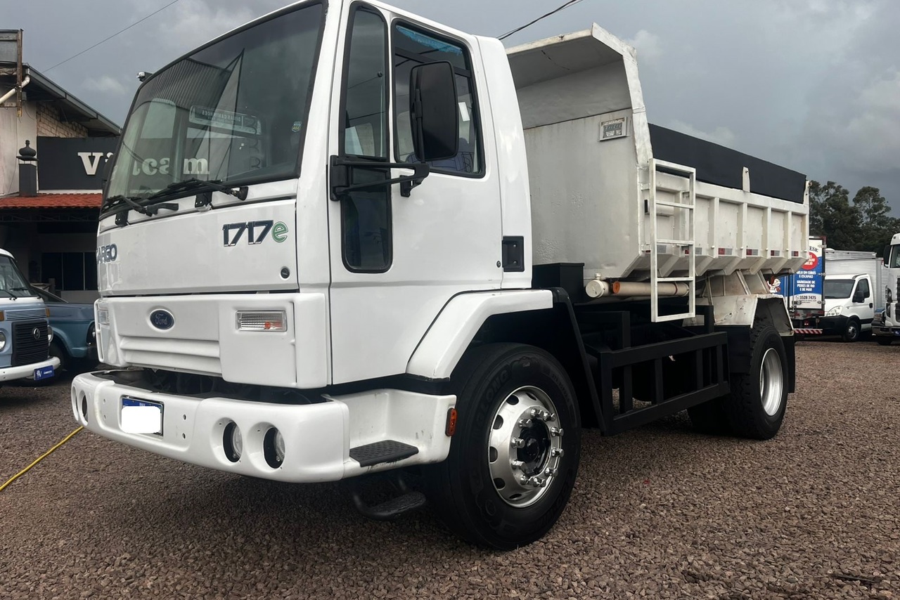 Ford Cargo1717 - 06/06 3