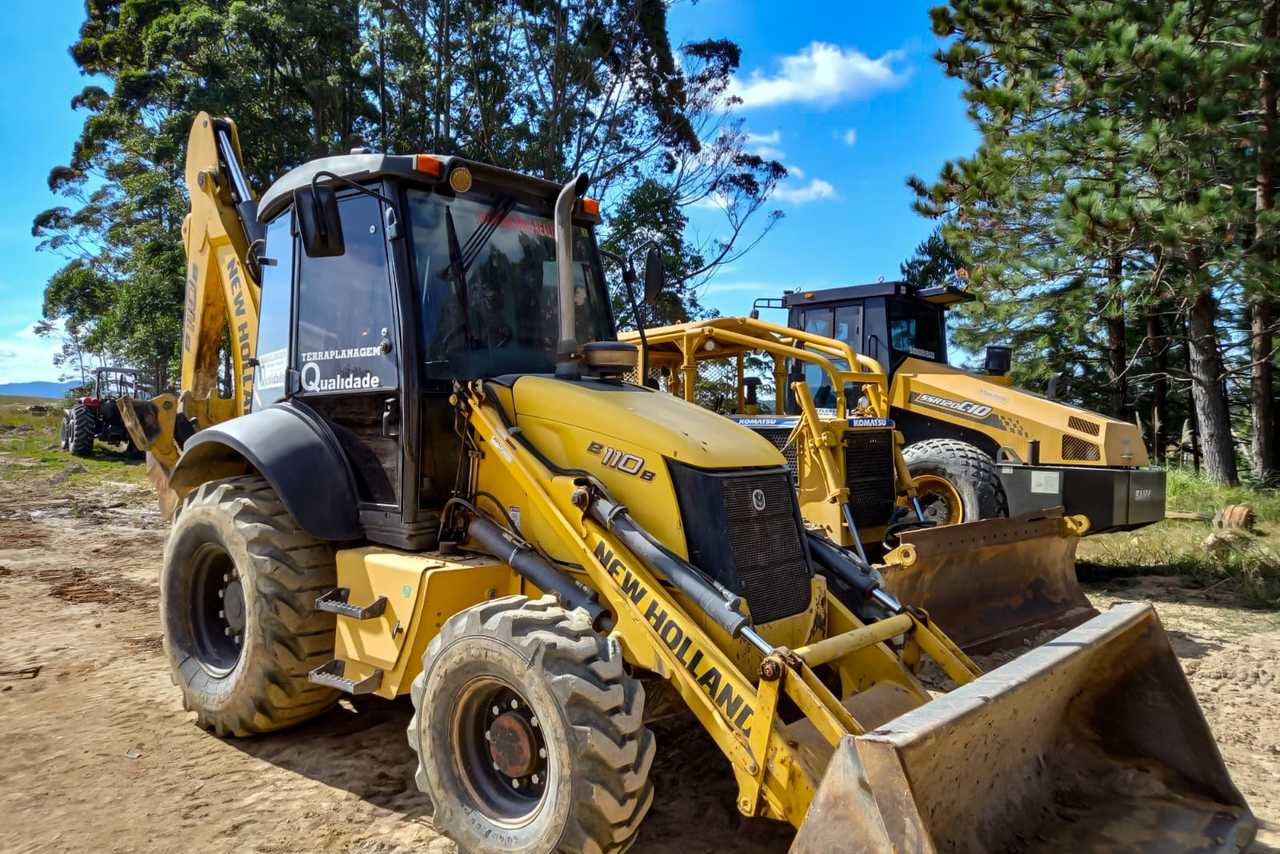 New Holland LB110 - 20 5
