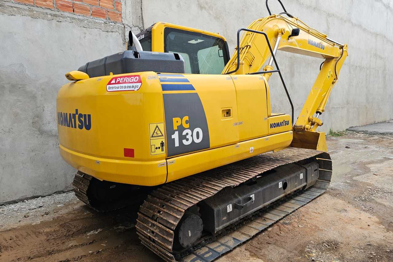 Komatsu PC130 - 12/12 5