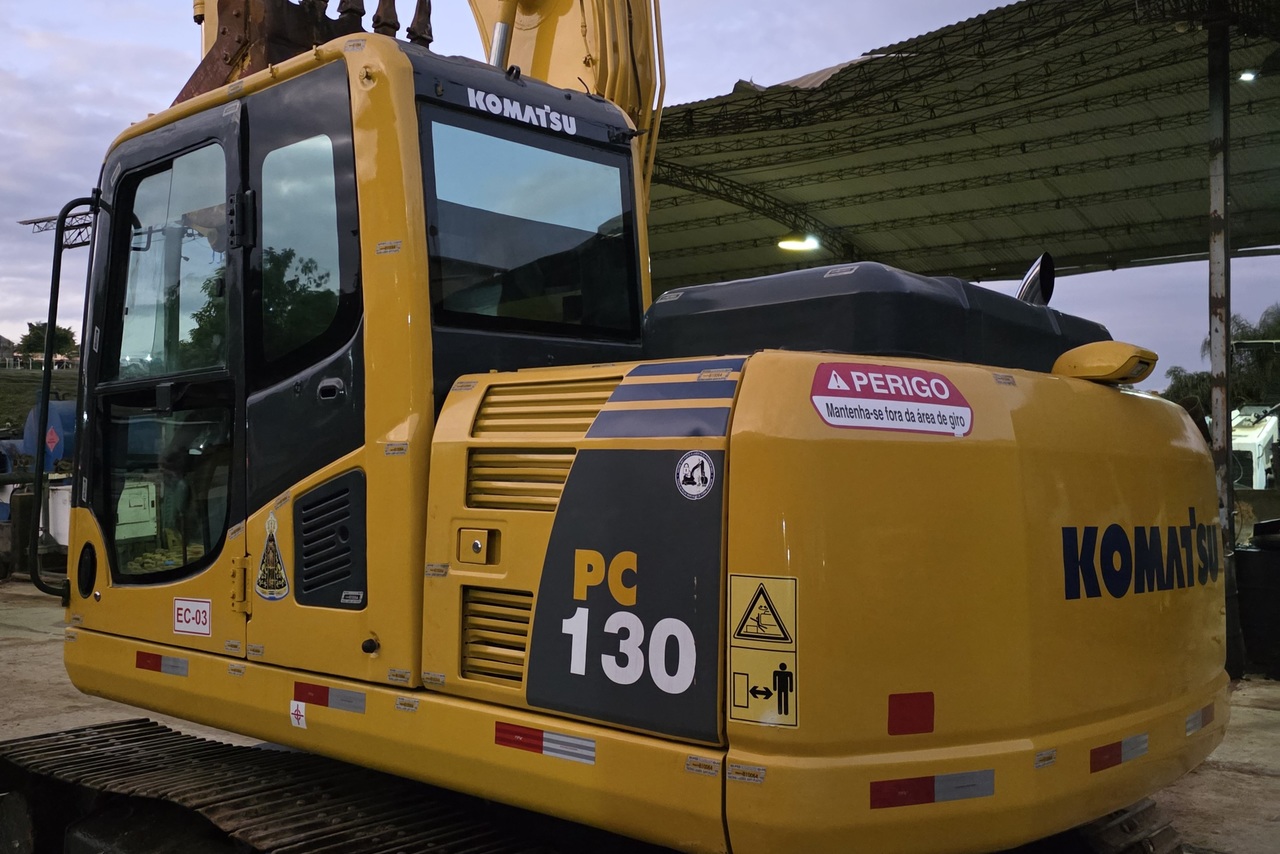 Komatsu PC130 - 12/12 6