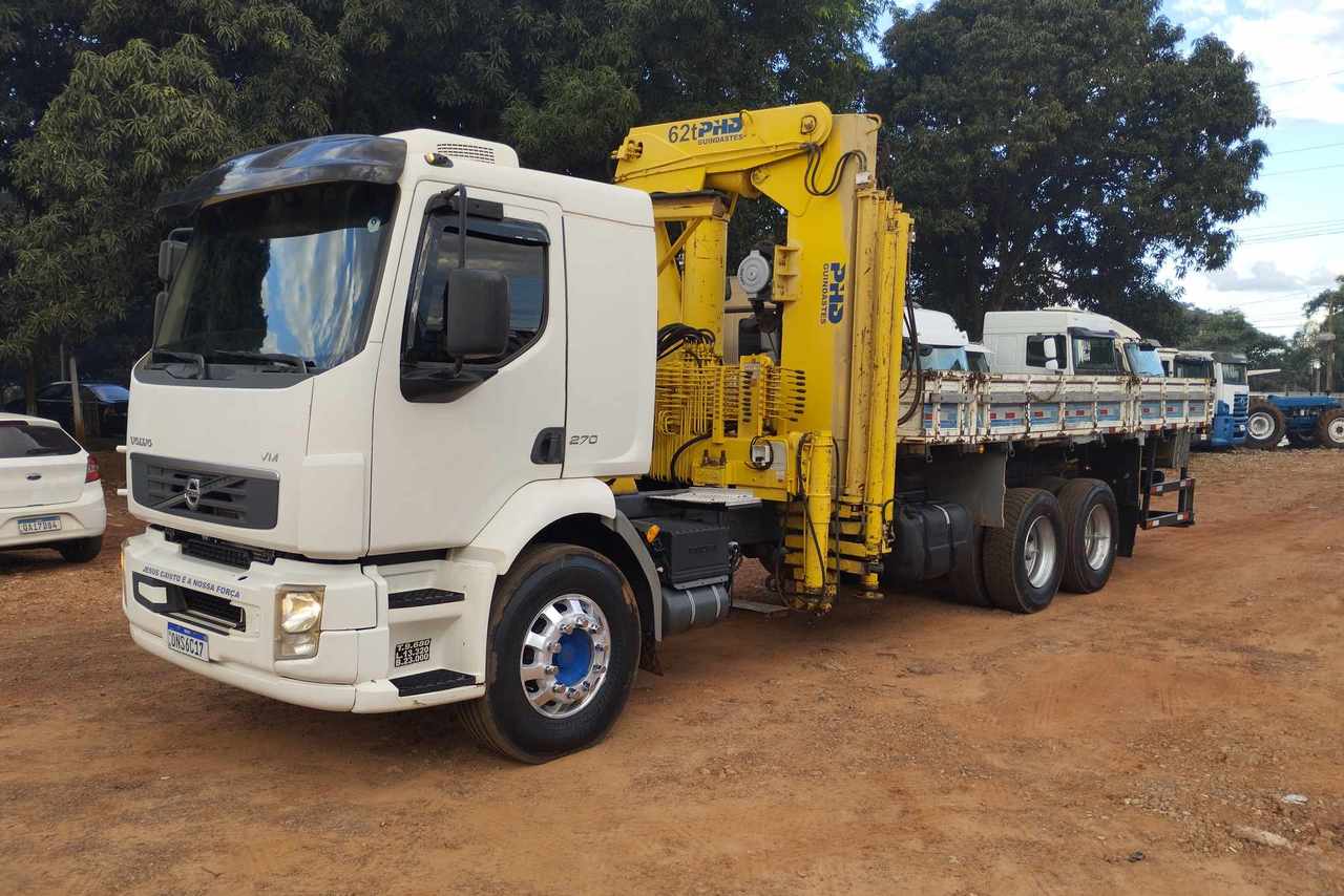 Volvo VM 270 - 13/13 5
