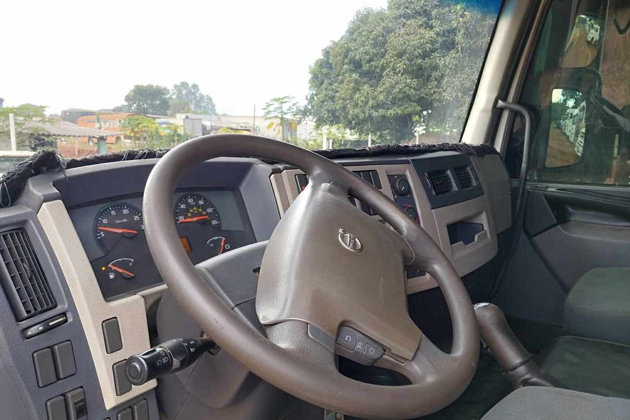 Volvo VM 270 - 13/13 7