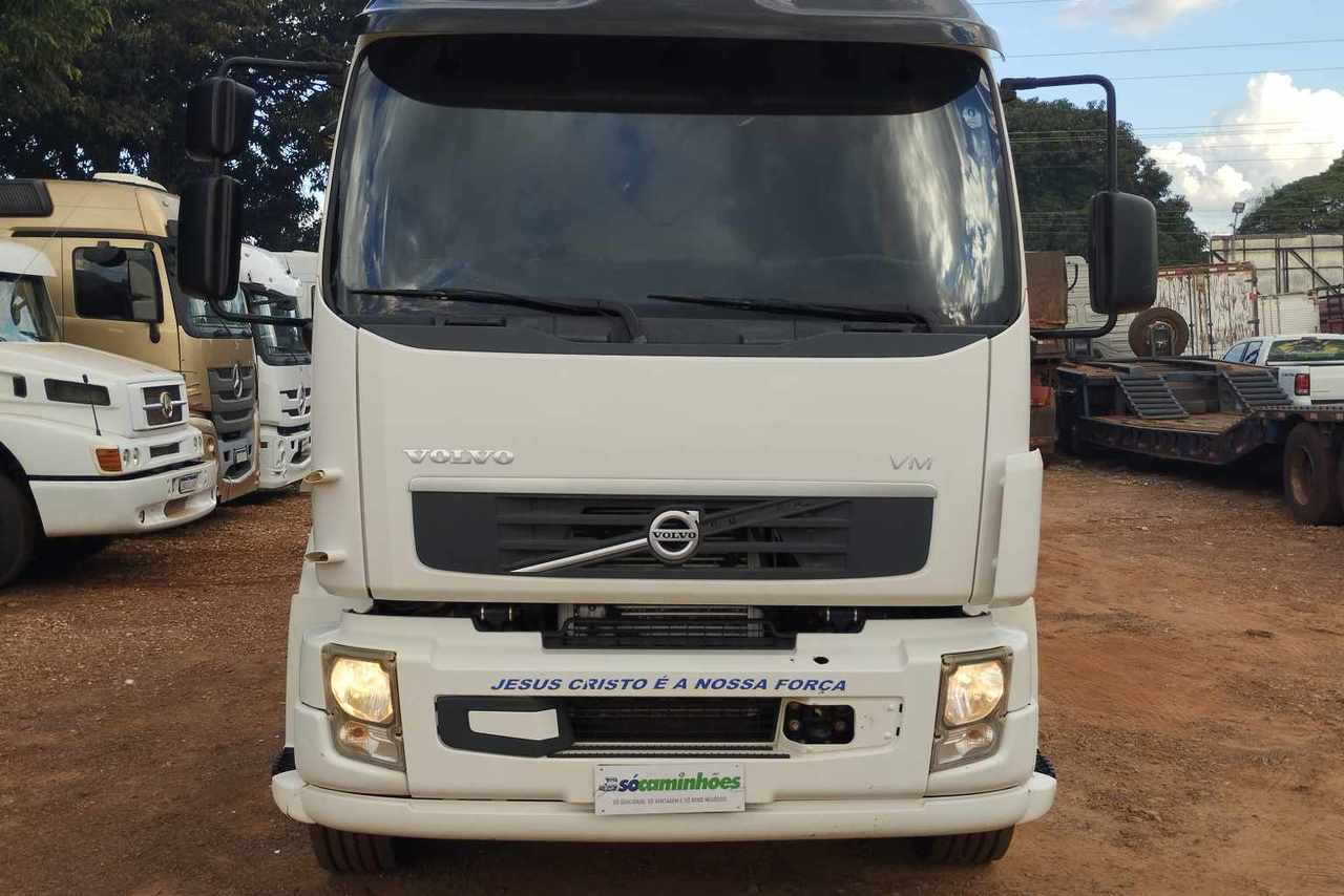 Volvo VM 270 - 13/13 9