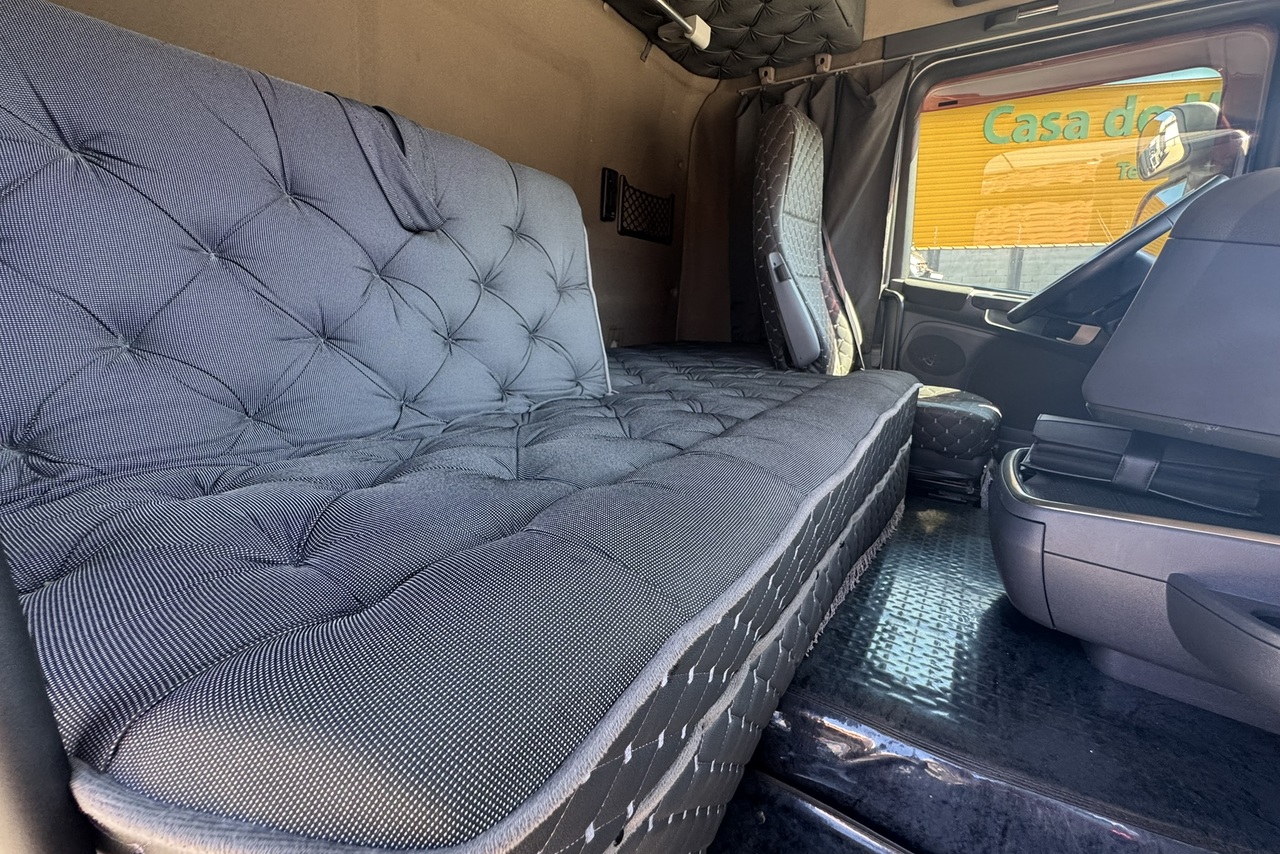 Scania 440 - 17/18 11